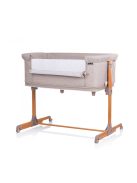 Chipolino Mommy 'n Me szülői ágyhoz csatlakoztatható kiságy - beige/wood