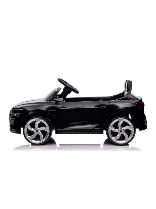 Chipolino Porsche Cayenne elektromos autó bőr üléssel - black