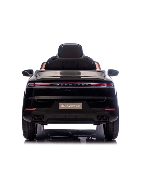 Chipolino Porsche Cayenne elektromos autó bőr üléssel - black