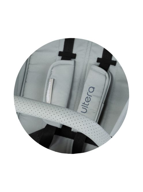 Chipolino Ultera sport babakocsi lábzsákkal - Matcha