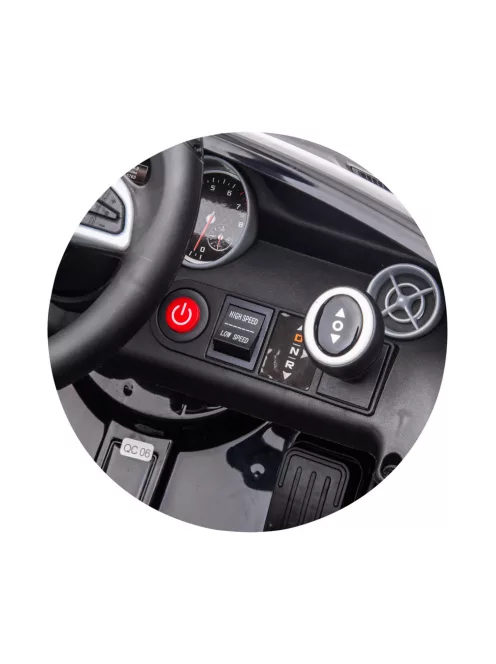 Chipolino Mercedes Benz SLC300 LUX elektromos autó - black