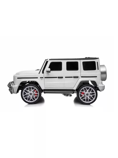 Chipolino Mercedes AMG G63 elektromos autó 2 üléssel - white leather