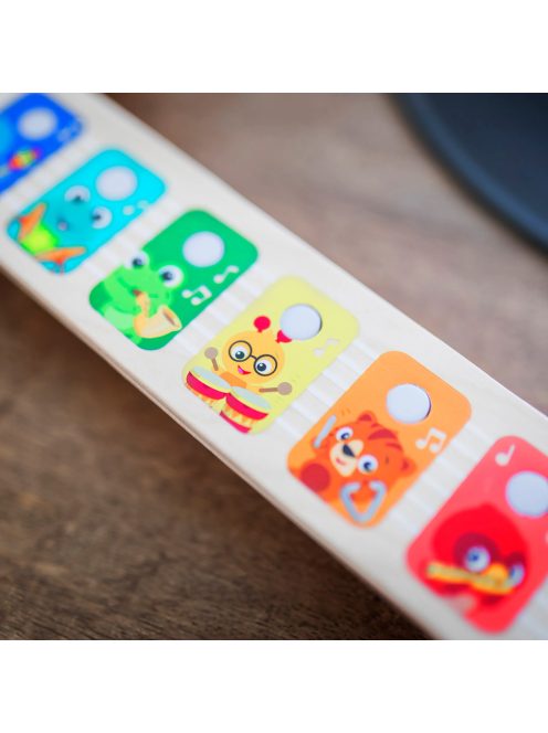 BABY EINSTEIN Fa zenélő játék gitár Together in Tune Guitar™ Connected Magic Touch™ HAPE 6hó+