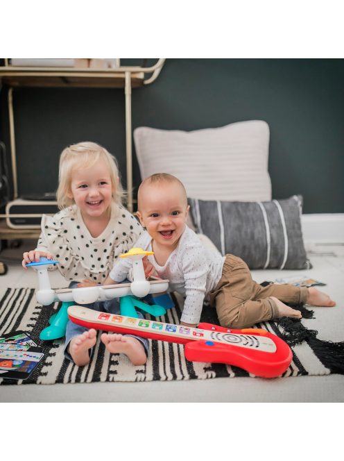 BABY EINSTEIN Fa zenélő játék gitár Together in Tune Guitar™ Connected Magic Touch™ HAPE 6hó+