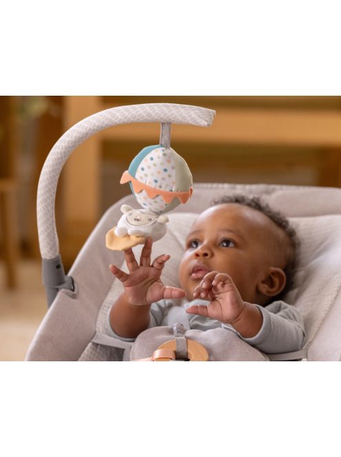 INGENUITY Masszázs vibráló hintaszék melódiával Soulful Skies™ 0m+ 9kg-ig