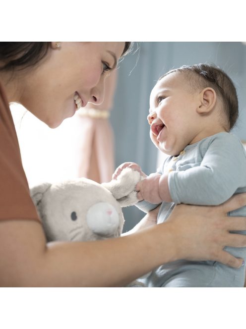 INGENUITY Plüss játék nyuszi dalamokkal, Sylvi™, 0 hó+