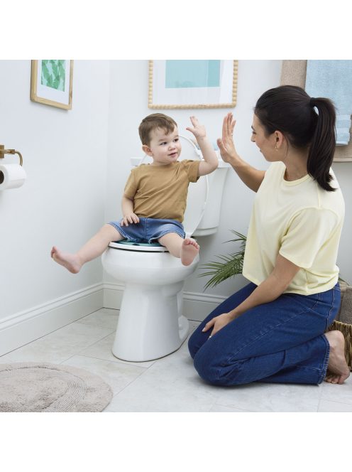 Bright Starts Flip & Sit™ STITCH™ 18m+ WC-redukció, 23 kg-ig