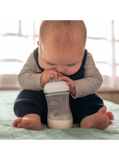 Philips AVENT Natural Response cumisüveg 260 ml, 1h+ +akció