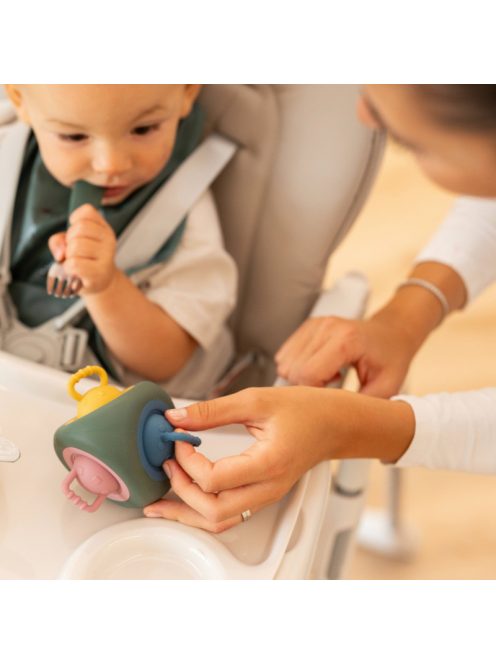 Petite&Mars Szilikon játék Pop Up Triangle Misty Green 10hó+