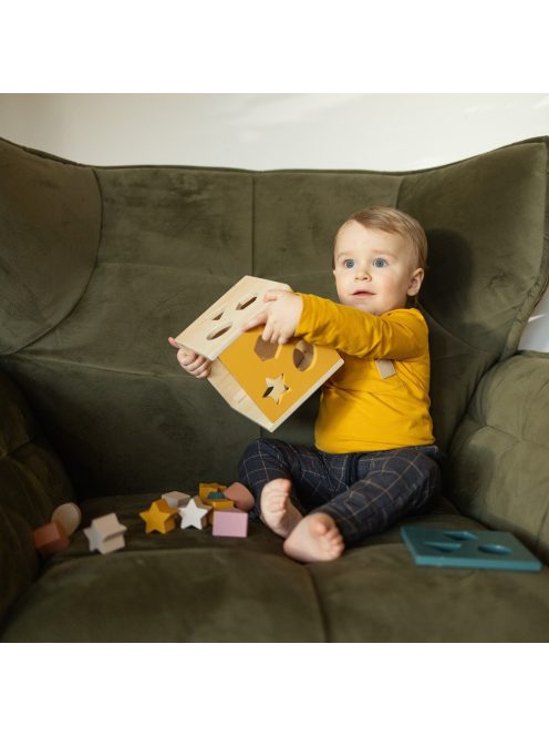 Petite&Mars Fa formaválogató játék Gravity Wood of Mars 12hó+ - Cosmic Blue