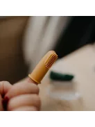 Petite&Mars Szilikon ujjra húzható 2 db fogkefe szett, Ochre&Green, 0 hó+