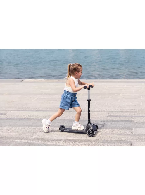 QPlay Sparkling gyerek roller LED világító kerekekkel - Black