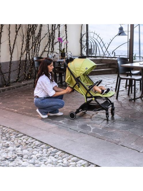 Chicco TROLLEYme babakocsi automata záródással 0-15 kg, 0-3 év, Lime