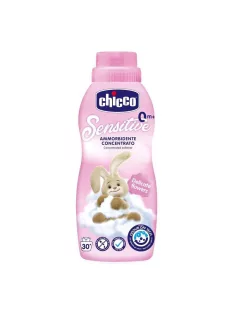   Chicco Öblítő finom virágok illatával 750 ml Sensitive - virágillat rózsaszín