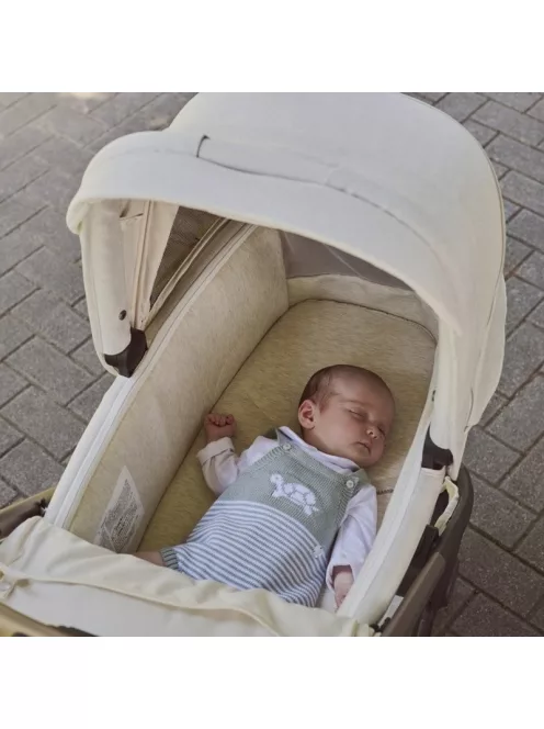 Chicco Flexi mózeskosár csak szettben kapható a Bellagio babakocsihoz Kory Plus hordozóval