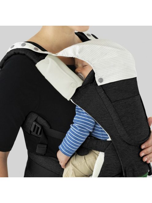 Chicco Hip Seat bébihordozó merev csípőülőkével születéstől 15 kg-ig Pirate Black