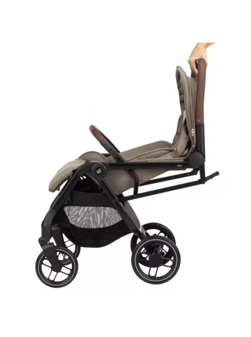 Maxi-Cosi Soho urbán-babakocsi 22 kg-ig automata csukódással