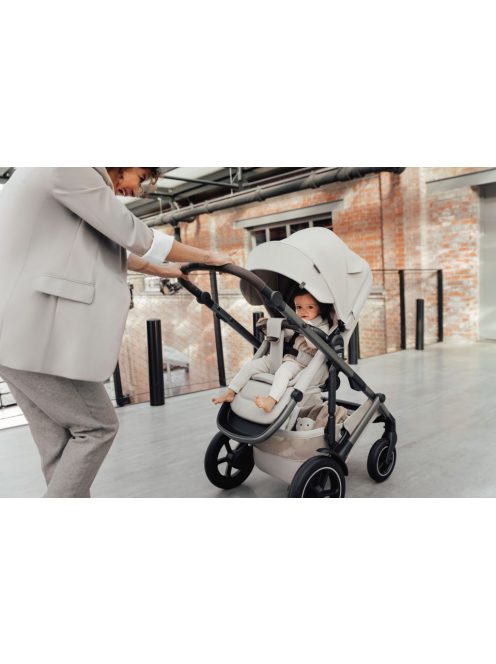 Britax Römer multifunkciós babakocsi Smile 5Z Lux Soft Taupe