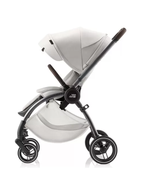 Britax Römer Rio Comfort Plus Core Set LUX 4in1 (Rio babakocsi + mózeskosár + Baby-Safe Core babahordozó + Core bázis) Soft Taupe