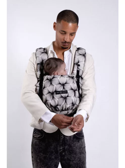 LoveRadius Physio 2. babahordozó Black Orchid