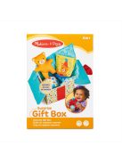 Melissa & Doug bébijáték, Fadoboz meglepetés játékokkal