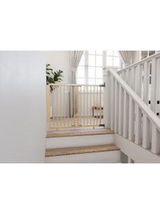   BabyDan Magas biztonsági kapu lépcsőhöz Adjust Pro Stair Gate Wood 65-110cm m.81cm