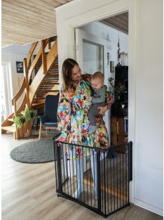 BabyDan Univerzális térkorlát Carl Wide - fekete