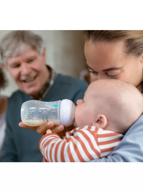 Philips AVENT Cumisüveg Natural Response AirFree szeleppel 260ml - medve
