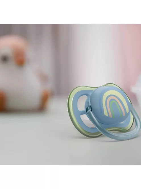 Philips AVENT Játszócumi ultra air 0-6hó - szivárványos 1db