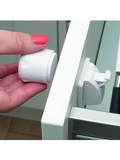   Clippasafe Mágneses fiók-, és szekrényzár 2db 1 kulcs fehér 71/4