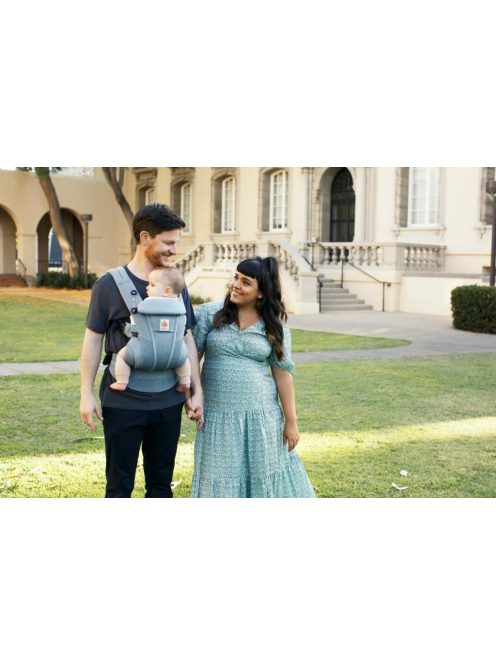 Ergobaby Omni Breeze Hordozó: Slate Blue / Világos zöld