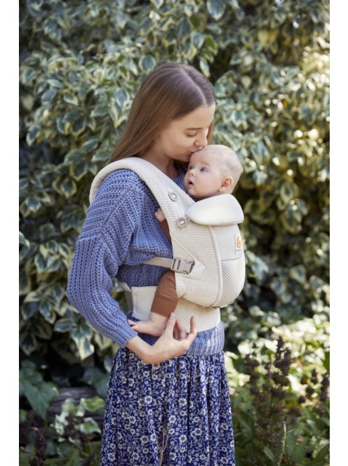 Ergobaby Adapt Soft Flex Mesh Hordozó: Natural Beige / Bézs