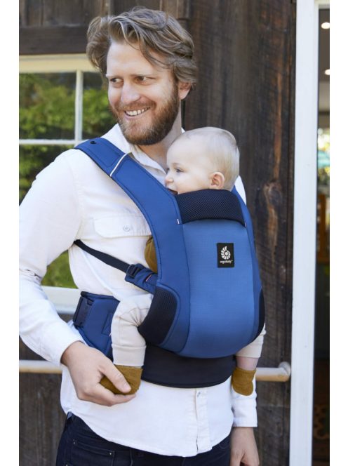 Ergobaby Away Hordozó: Midnight Blue / Kék