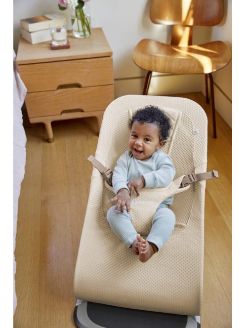 Ergobaby Evolve Pihenőszék Mesh - Cream / Krém