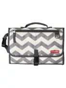 Skip Hop Pelenkázótáska alátét -  Pronto Signature Chevron